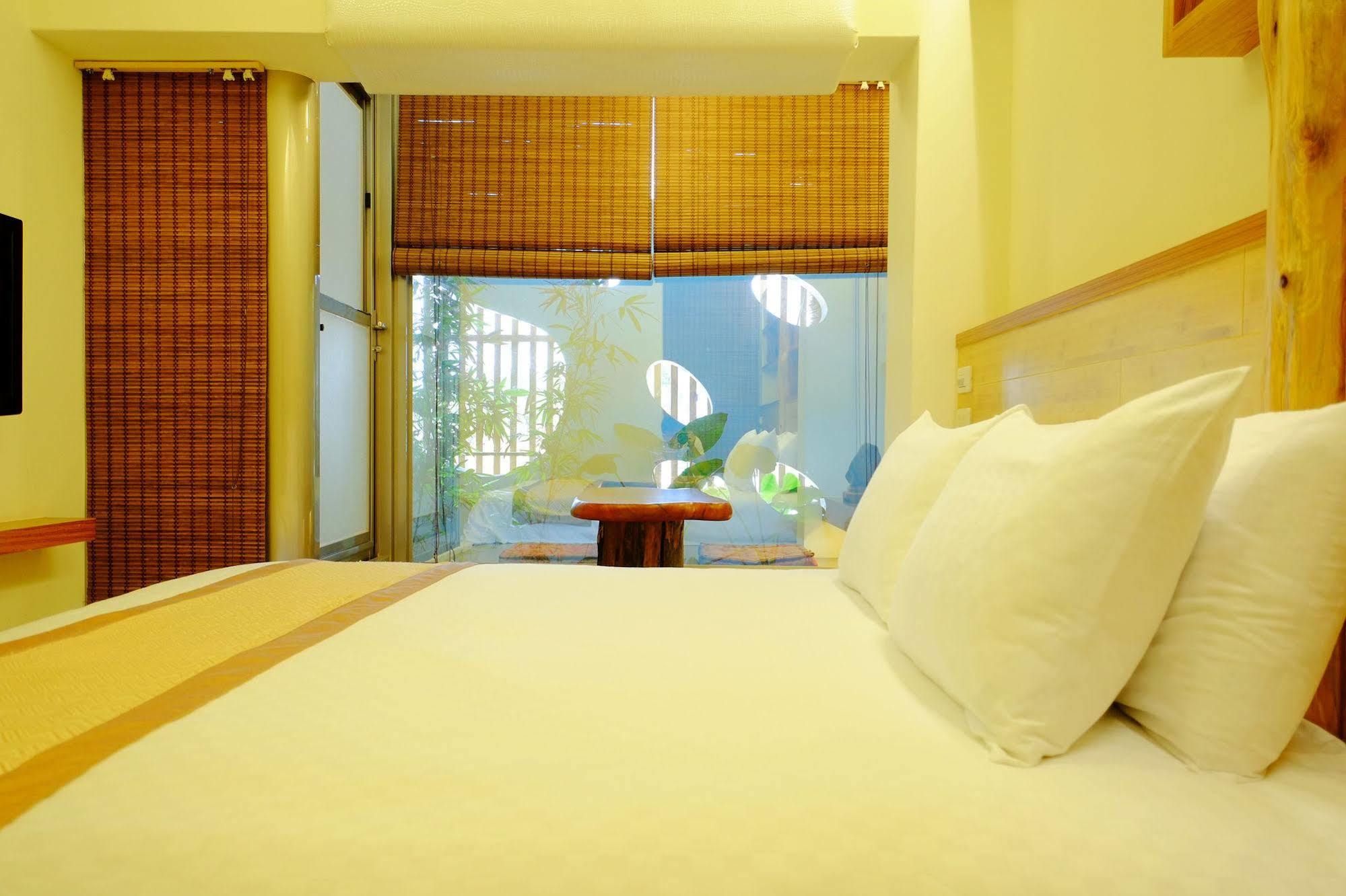Cloud Inn Hengchun Exterior photo
