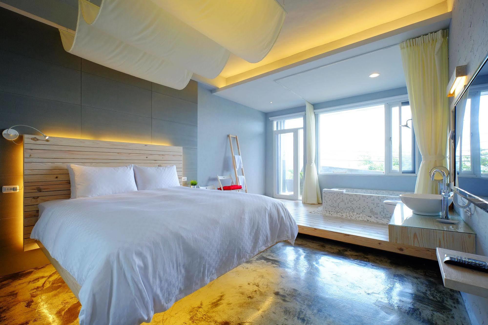 Cloud Inn Hengchun Exterior photo